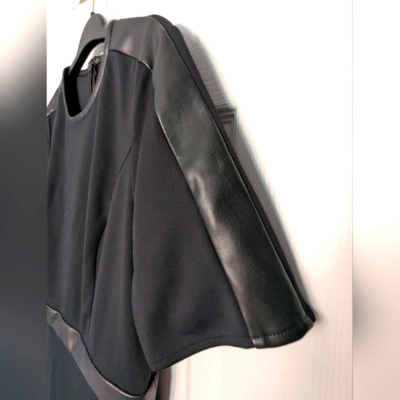 Laundry By Shelli Segal (Women's Size 10) Fit & Flare With Faux-Leather Accents - Picture 3 of 12